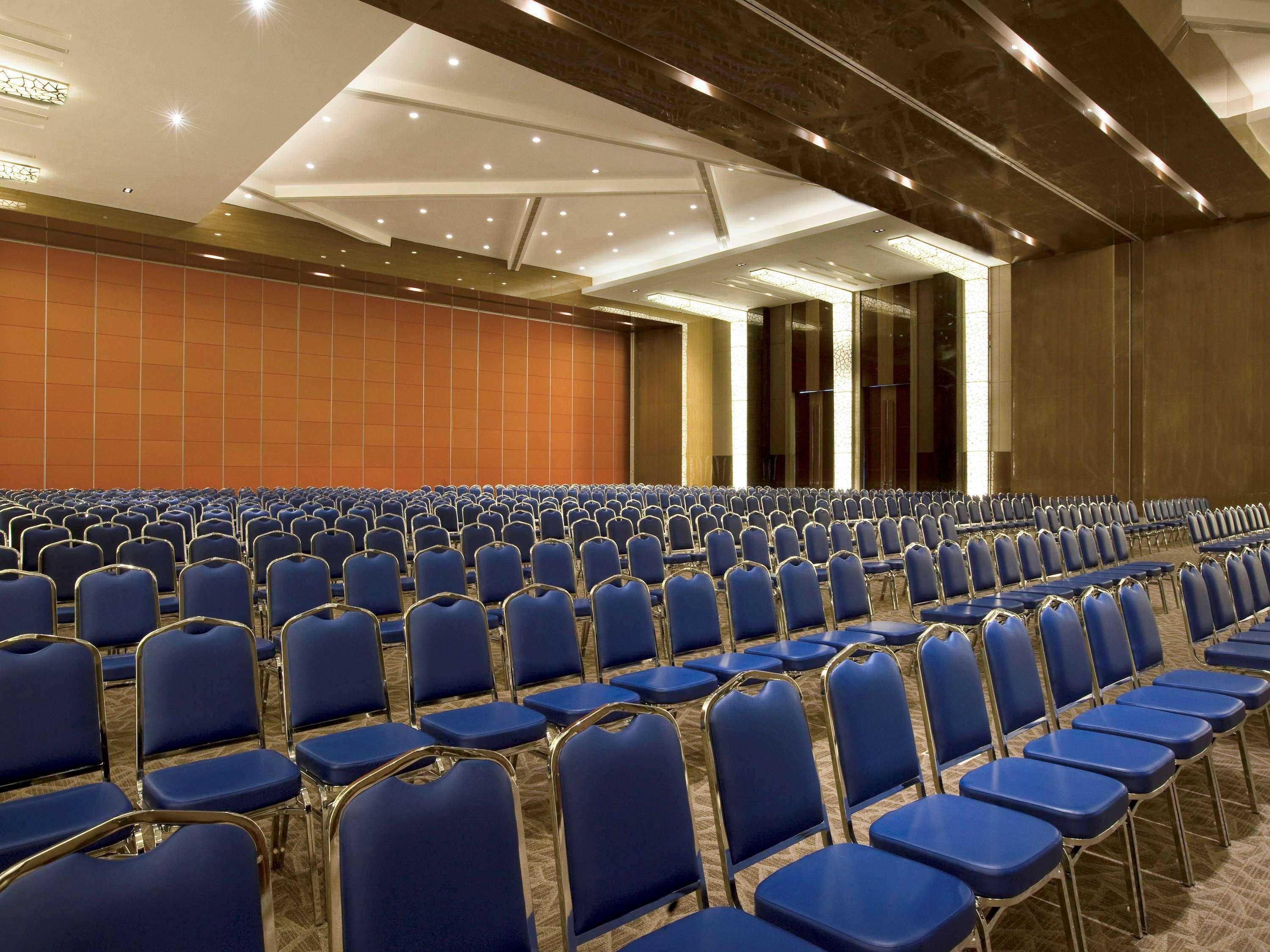 Novotel Bangka Hotel & Convention Center Pangkal Pinang Extérieur photo